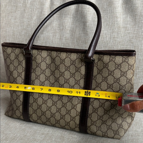 Gucci Beige Monogram Canvas Tote with Dark Brown Leather Accent - Picture 4 of 7